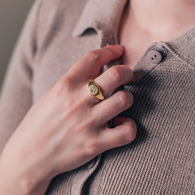 Ring mit rundem Siegel (groß) - Infinity Paws